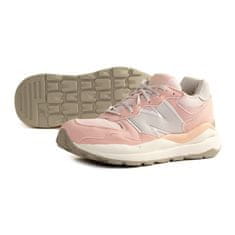 New Balance Obuv ružová 38.5 EU 5740