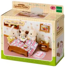 Sylvanian Families Dvojlôžko s nočným stolíkom 2934