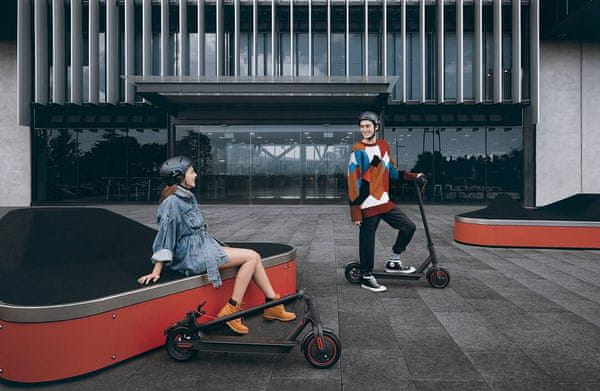 Elektrická kolobežka Xiaomi Mi Electric Scooter Pro, skladacia, ľahká, malá, výkonná, veľký dojazd