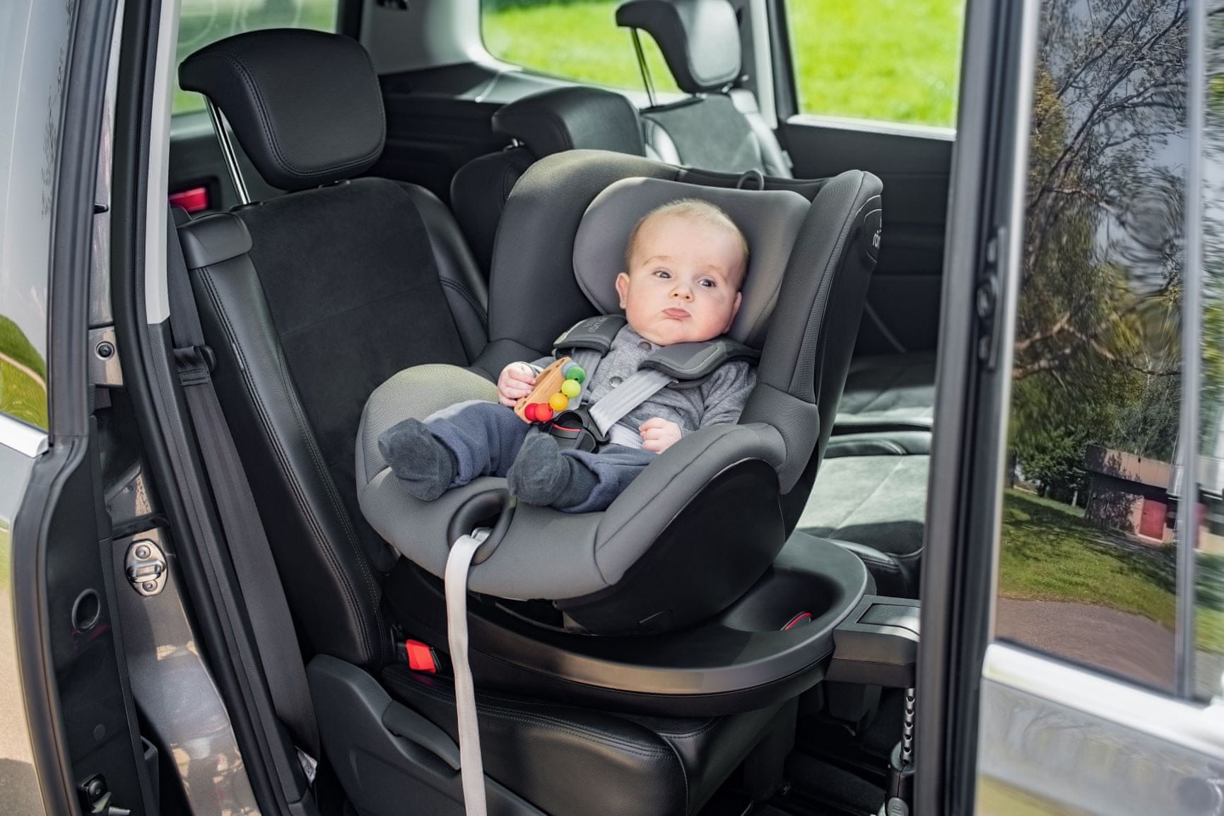 Britax 2025 dualfix r