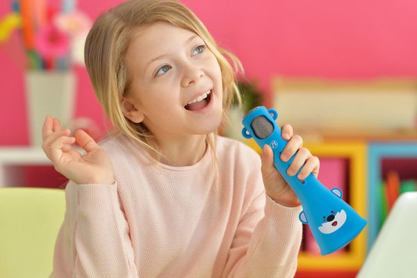 Bluetooth detský mikrofón technaxx kidsfun bt-X46 echo funkcia nabíjacia 1000mAh batéria ľahká manipulácia 3w reproduktor roztomilý dizajn