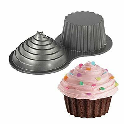 Wilton Forma na pečenie obrovský cupcake - tortová forma 39 x 21 x 9 cm, 2,4 l