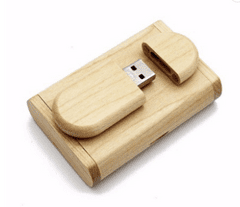 Sada: drevený USB ovál v boxe, javor, 16 GB, USB 3.0 / 3.1