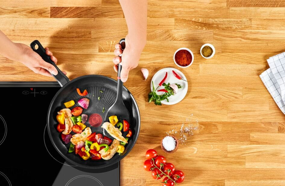  Univerzálna panvica Tefal Easy Chef pánev 28 cm G2700672