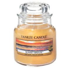 Yankee Candle vonná sviečka Sunset Breeze (Vánok pri západu slnka) 104g