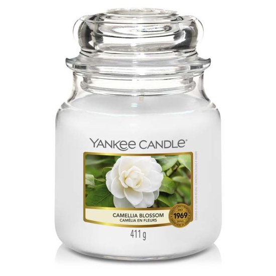 Yankee Candle vonná sviečka Camellia Blossom (Kamélie) 411g