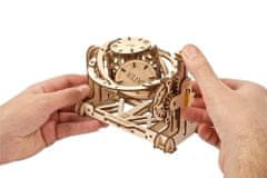 UGEARS 3D puzzle Generátor náhodných odpovedí