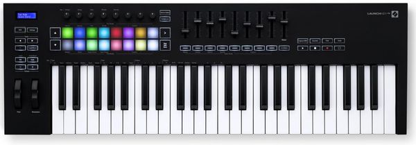 moderný midi kontroler novation launchkey usb pripojenie arpeggiator fixed chord mody dotykové pady potenciometre ableton live lite plug n play