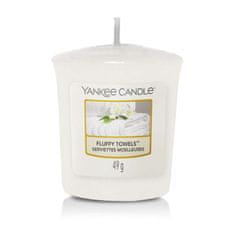 Yankee Candle votívne sviečka Fluffy Towels (Nadýchané osušky) 49g