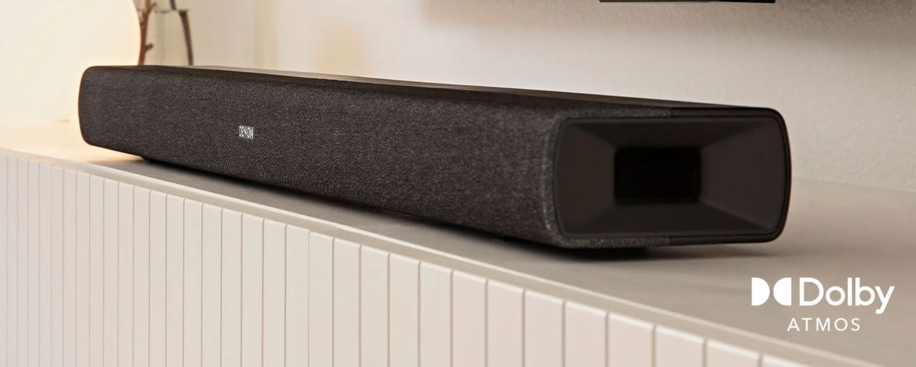 soundbar denon dht-s217 bluetooth 4k hdmi hdcp2.2 dolby atmos režimy zvukov cez ekvalizér nízka výška montáž na stenu ľahké nastavenie optický digitálny vstup diaľkové ovládanie aux vstup elegantné prevedenie sieťová prevádzka vstavané ovládacie tlačidlá