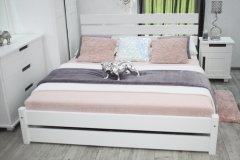 eoshop Posteľ z masívu Karmeň 140x200 borovica + rošt, biela