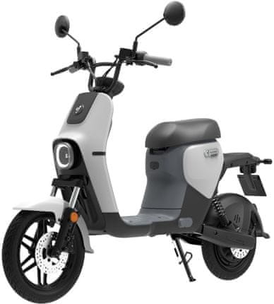 Elektrický moped eMoped elektrický skúter nová generácia elektrických skútrov Segway eScooter B110S, extrémne dlhý dojazd, veľkokapacitná batéria, veľké pneumatiky, rekuperácia výkonná elektrokolobežka NFC odomykanie bez kľúčov GPS ochrana proti zlodejom AHRS NFC čítačka Predná kotúčová a zadná bubnová brzda Predný svetlomet s dvojitou LED Výkon 850W tempomat dlhý dojazd dlhá výdrž svetlomet elekologická doprava ekonomická doprava lacná doprava po meste