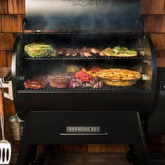 TRAEGER IRONWOOD 885 peletový gril Traeger