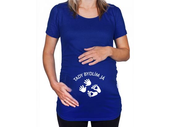 Divja Modré tehotenské tričko s nápisom Tu bývam ja CZ