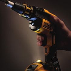 DeWalt 18V skrutkovač na sadrokartón 2x2Ah DCF620D2