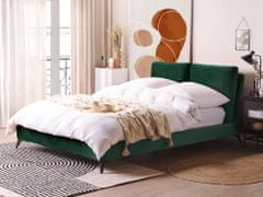 Beliani Zamatová posteľ 140 x 200 cm zelená MELLE