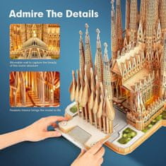 CubicFun Svietiace 3D puzzle Sagrada Família 696 dielikov