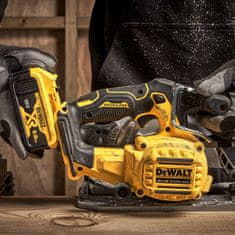 DeWalt 18V XR 165mm okružná píla DCS565NT BODY