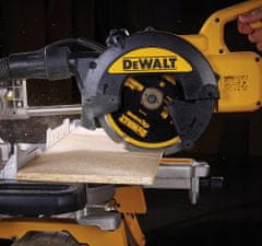 DeWalt Kotúčová píla 216x30mm vidlica EXTREME DT1473