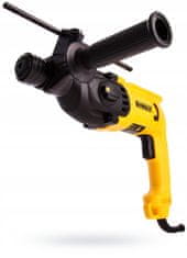 DeWalt Príklepová vŕtačka 710W SDSplus 2j D25033