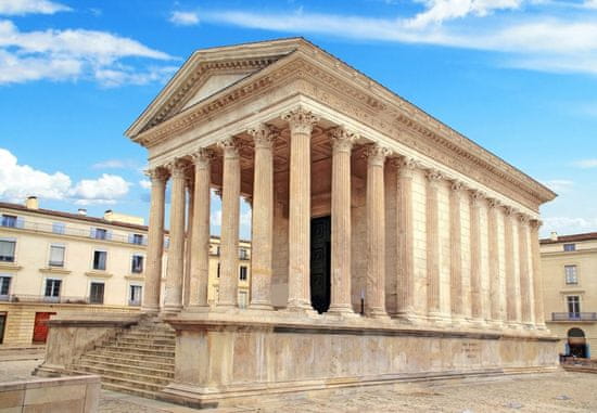 Blue Bird Maison Carrée, Nimes