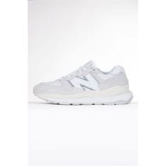 New Balance Obuv sivá 42.5 EU 5740