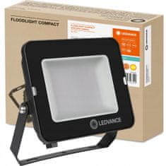 LEDVANCE Reflektor LED 50W 4500lm 3000K Teplá biela IP65 čierny COMPACT V