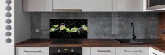 Wallmuralia.sk Dekoračný panel sklo Kiwi a voda 100x70 cm