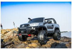 Lean-toys Toyota Hilux batérie auto čierna maľované