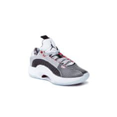 Nike Obuv 40.5 EU Air Xxxv Low Q54